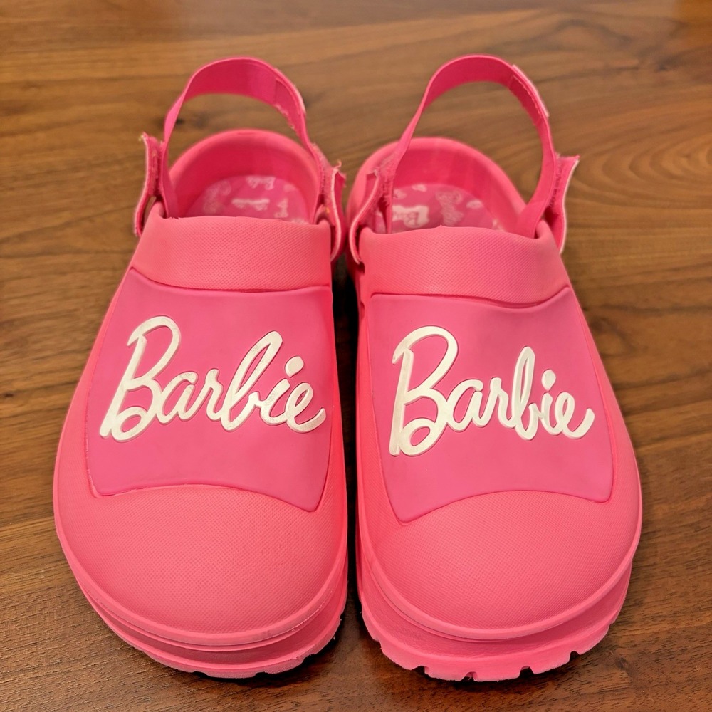Ground Up Barbie Girls Pink Molded Clogs Size 3 Adjustable Strap Heart Slides